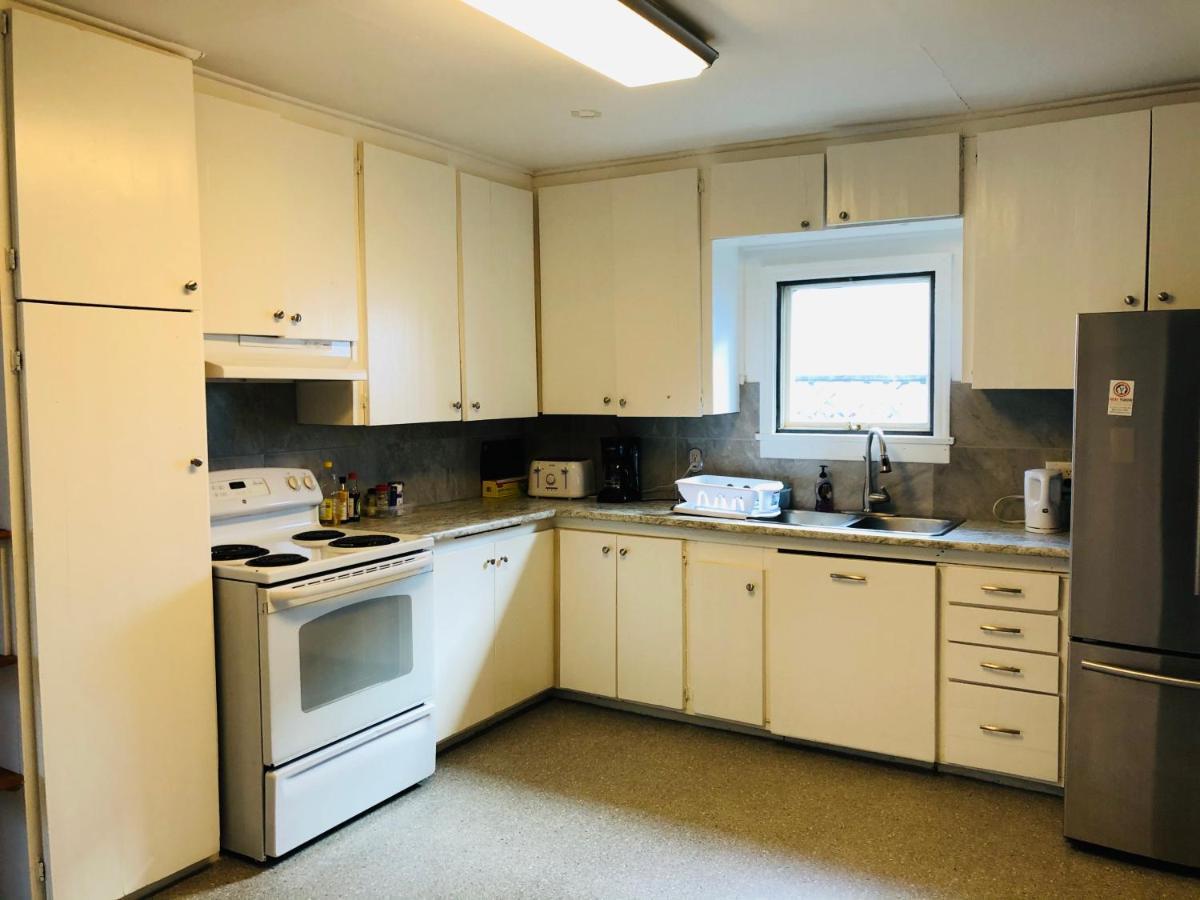 Downtown Whitehorse 2 Bedroom House Экстерьер фото